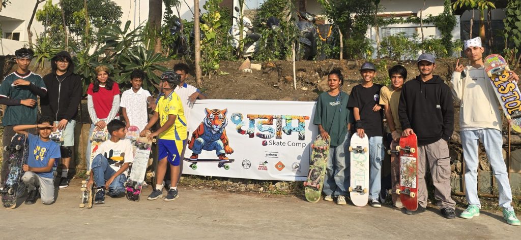 Dhadaam skate comp